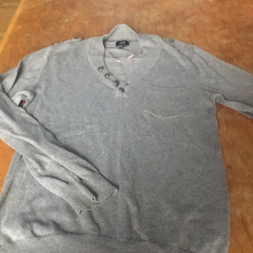 H&M Men’s Sweater.